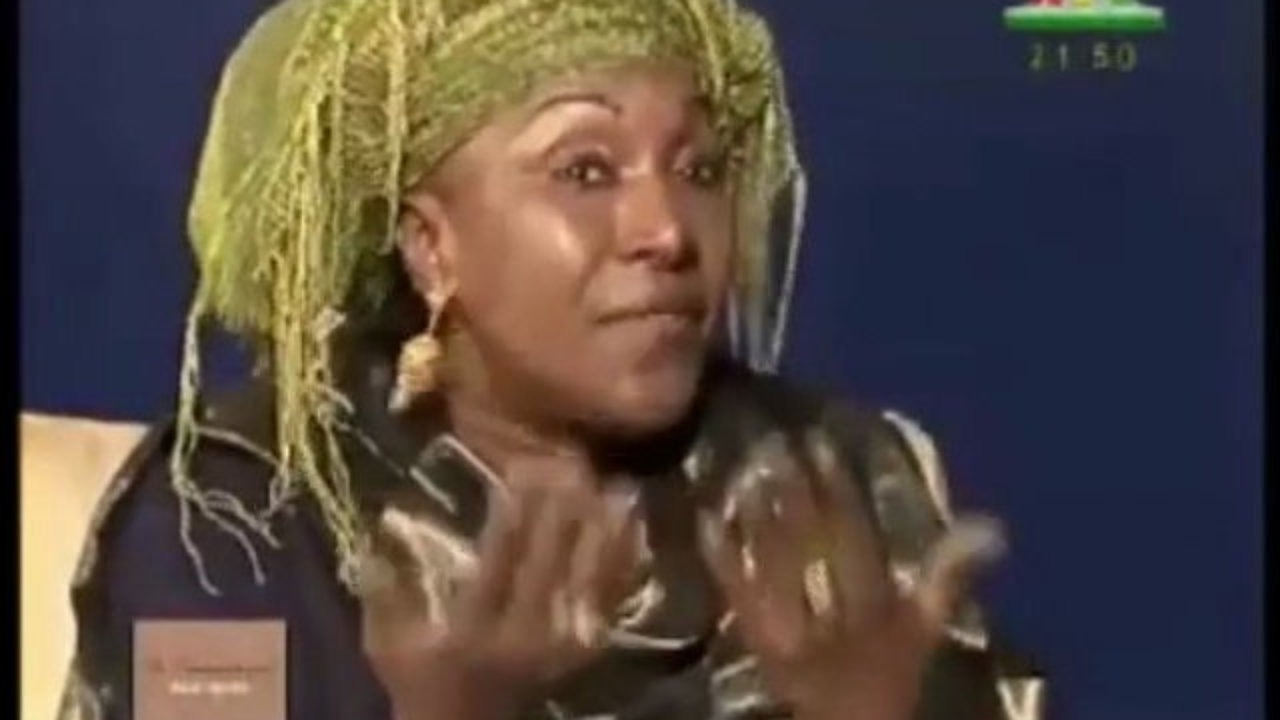 Aminata BARRY, fille de Barry Diawadou, auteure... par kbarrie