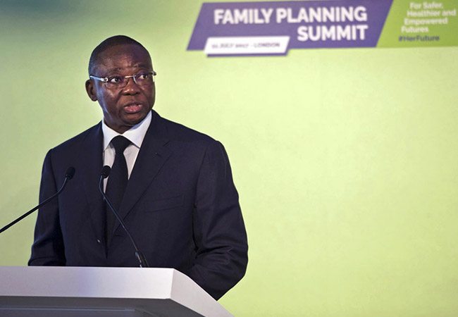 Prof. Nicolas Meda, Ministre Burkinabé de la santé. Source: Le Monde