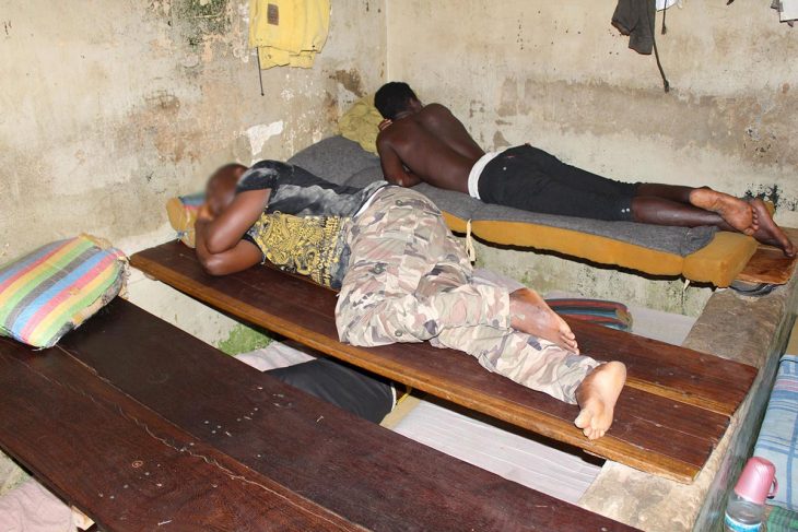 La Commission vérité gambienne a établi que, entre 1994 et 2017, au moins 41 personnes sont mortes de torture ou à cause des mauvaises conditions à la prison Mile 2. © Mustapha K. Darboe
