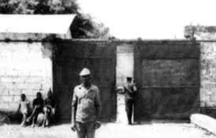 Entrée du camp Boiro